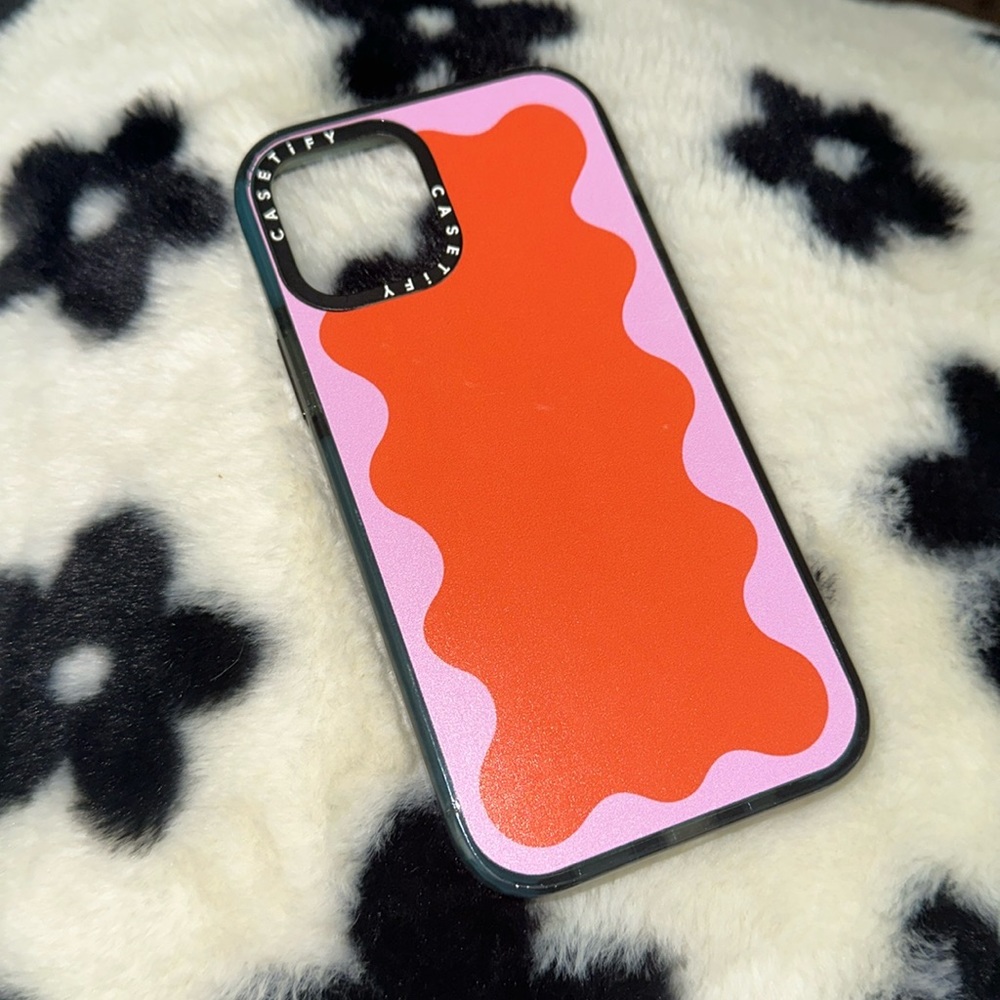 Brand new casetify case